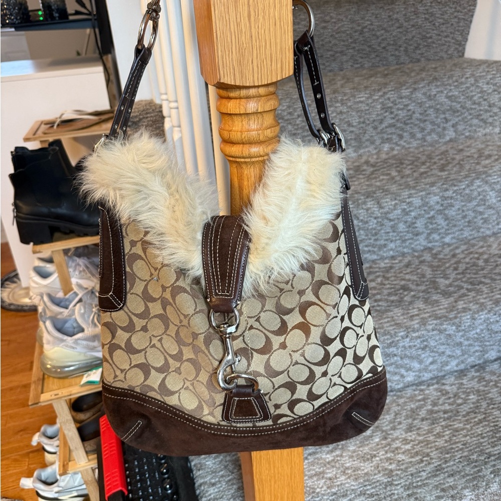 Y2K FUR TRIM COACH BAG